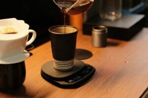 Various espresso grind sizes compared with extraction results