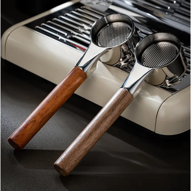 Compatibility matrix document showing basket fitment across multiple machine brands